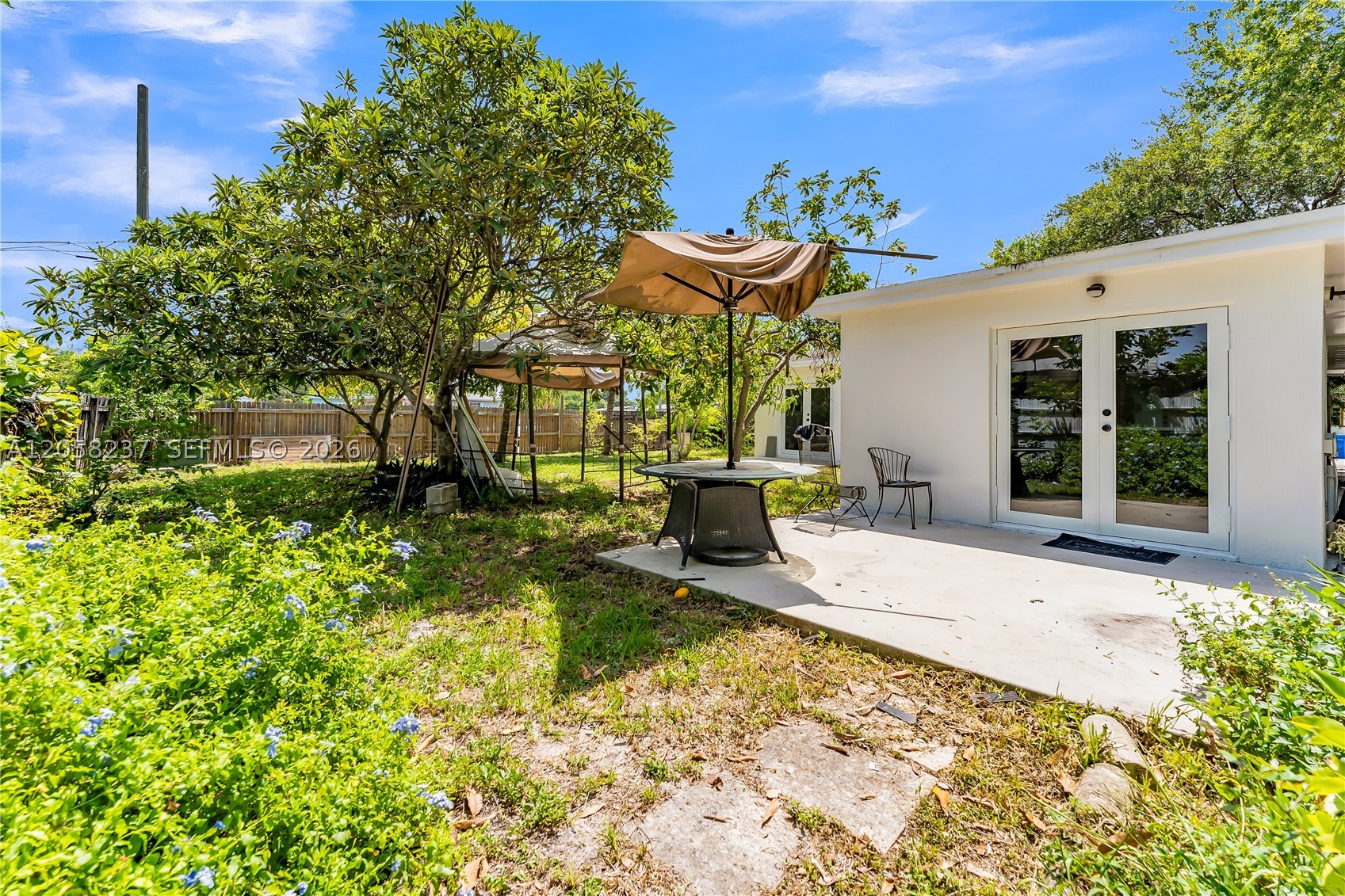 LAKE FOREST SEC 4 - Residential
