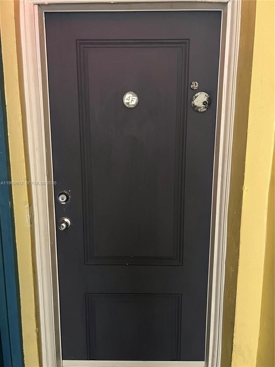 915 BLDG INC CONDO - Residential