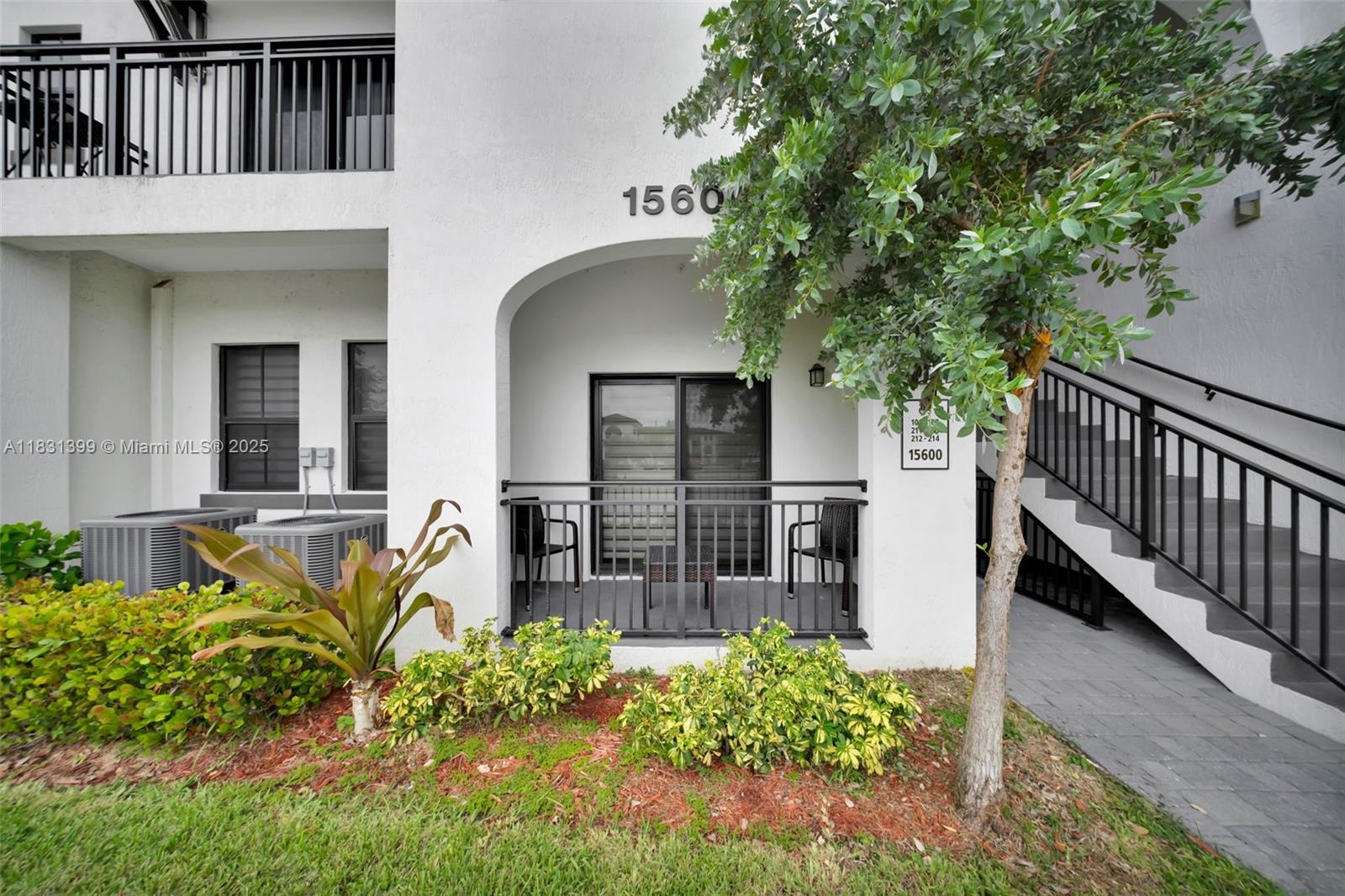 CENTURY PARK SOUTH - Residential