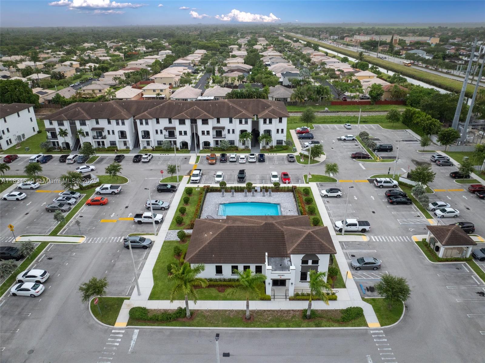CENTURY PARK SOUTH - Residential