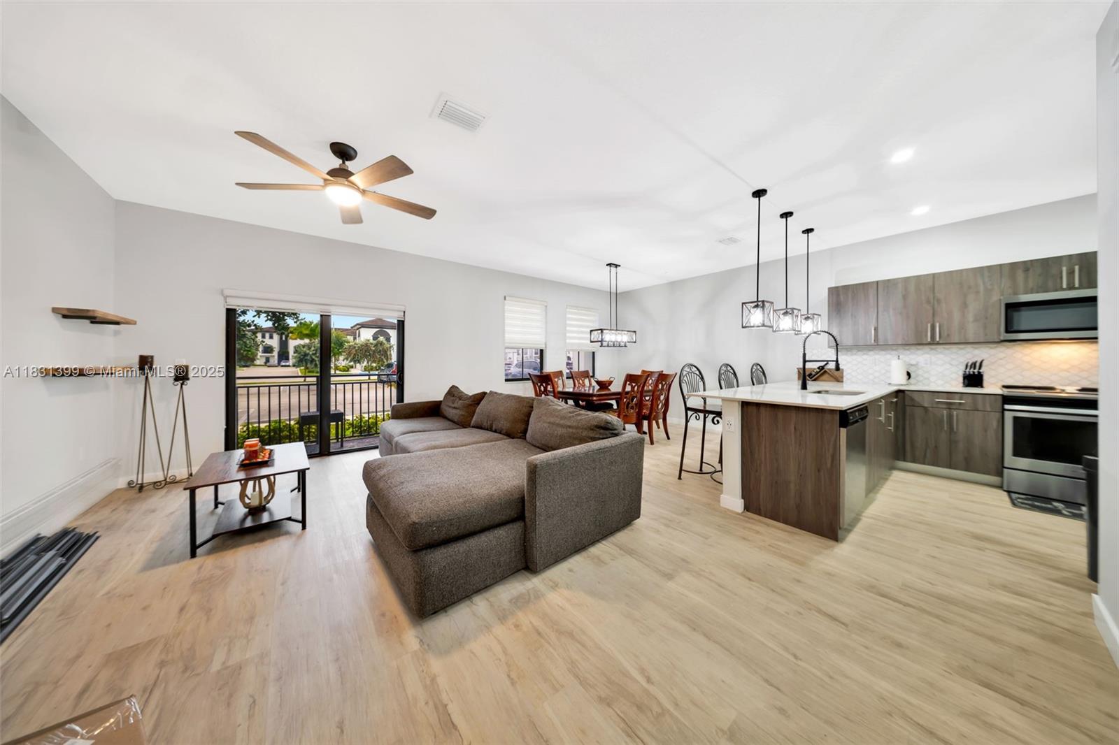 CENTURY PARK SOUTH - Residential