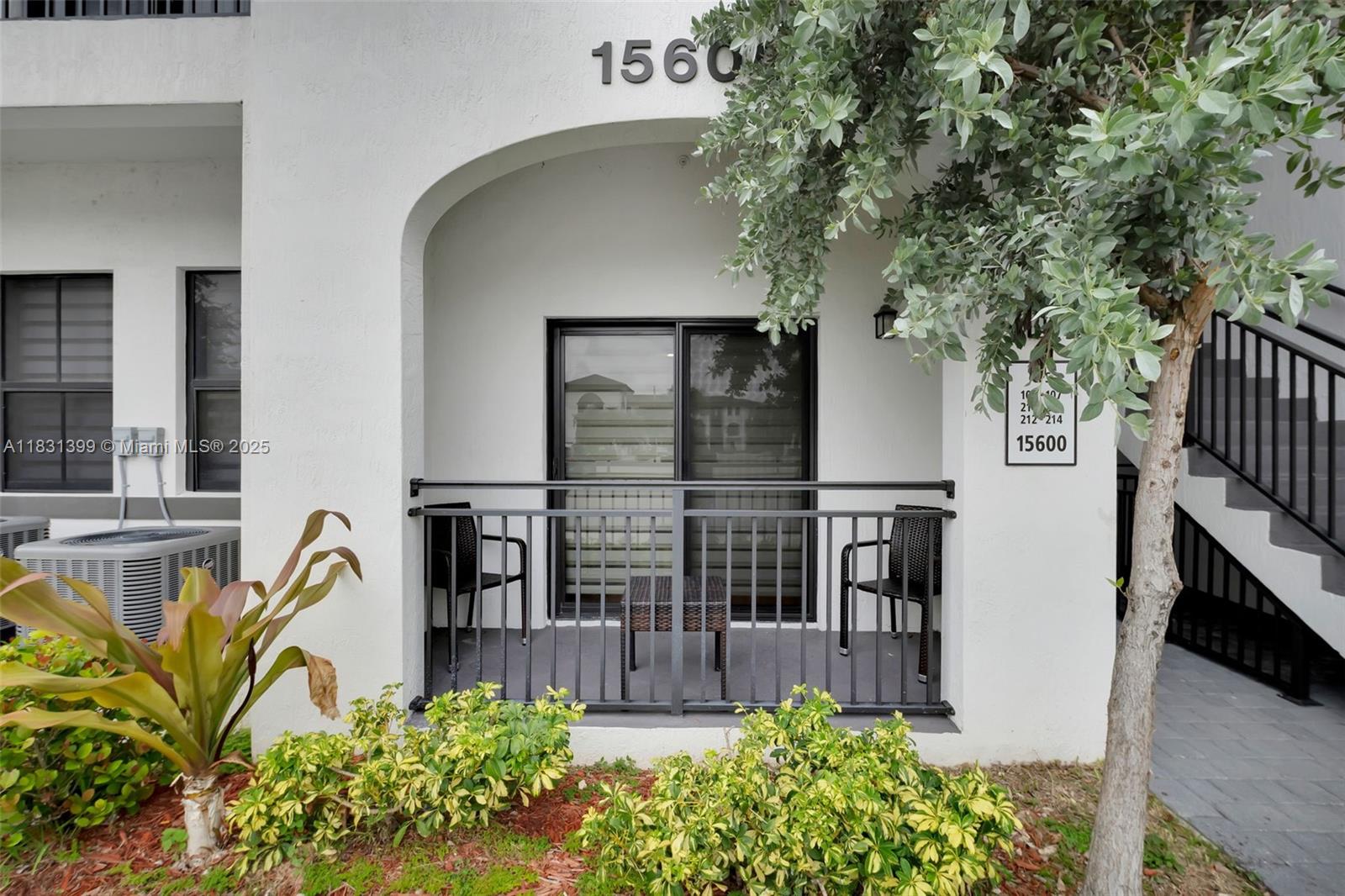 CENTURY PARK SOUTH - Residential