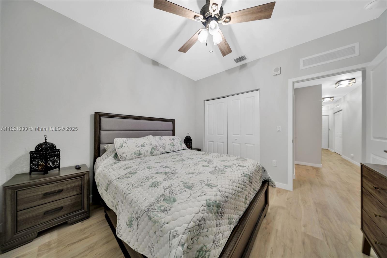 CENTURY PARK SOUTH - Residential