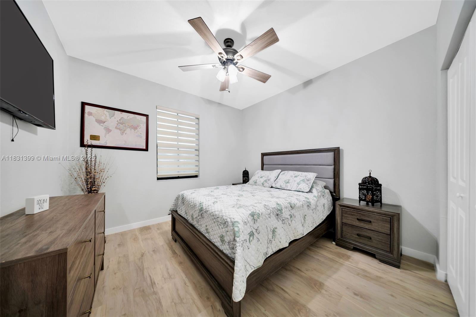 CENTURY PARK SOUTH - Residential