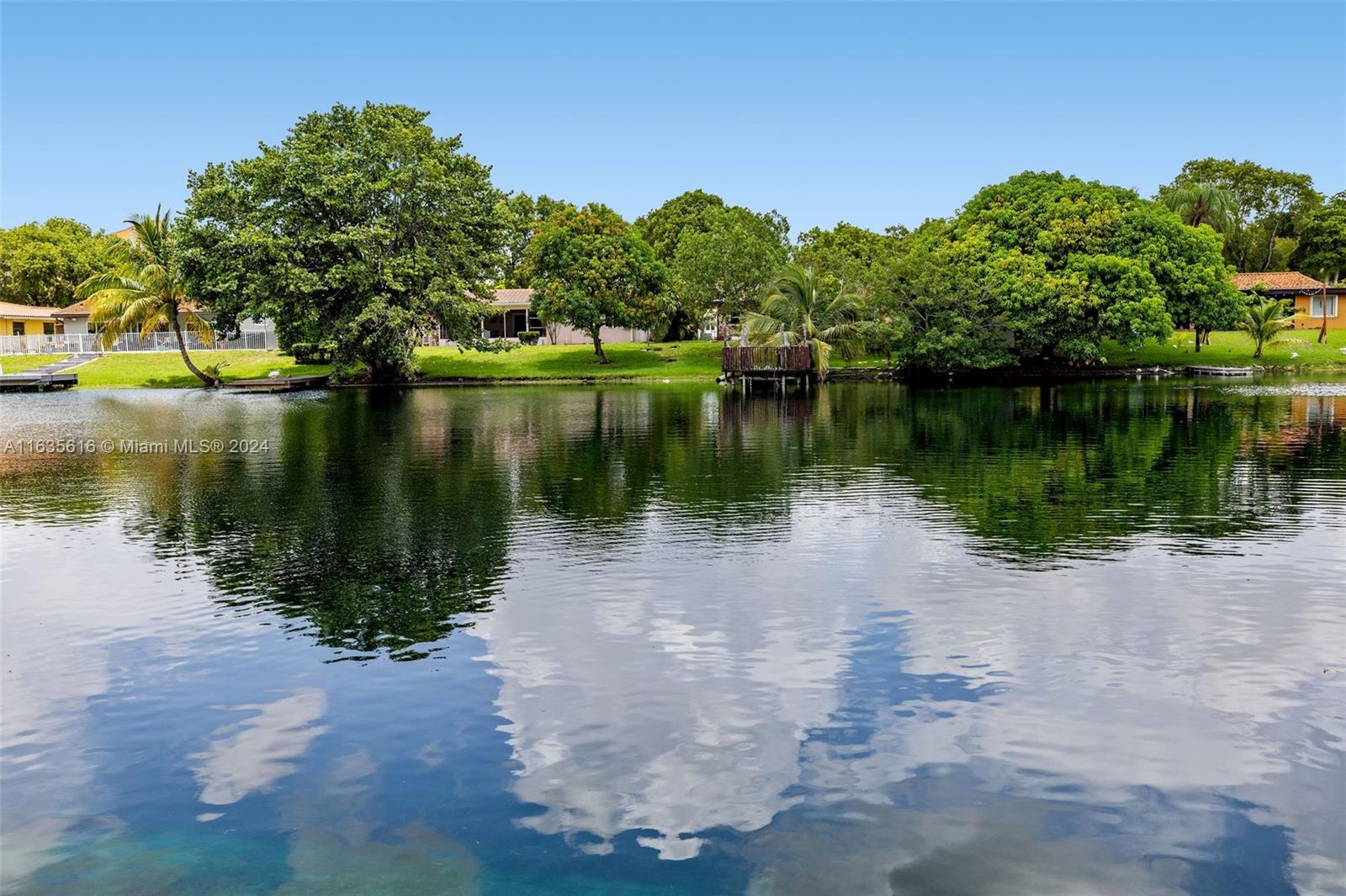 MIAMI LAKES LAKE HILDA TO - Residential