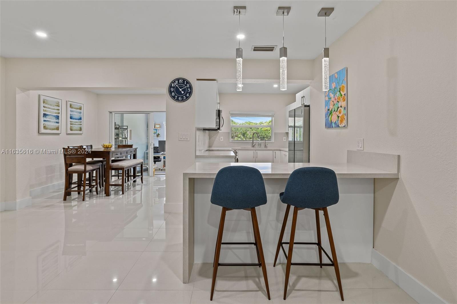 MIAMI LAKES LAKE HILDA TO - Residential
