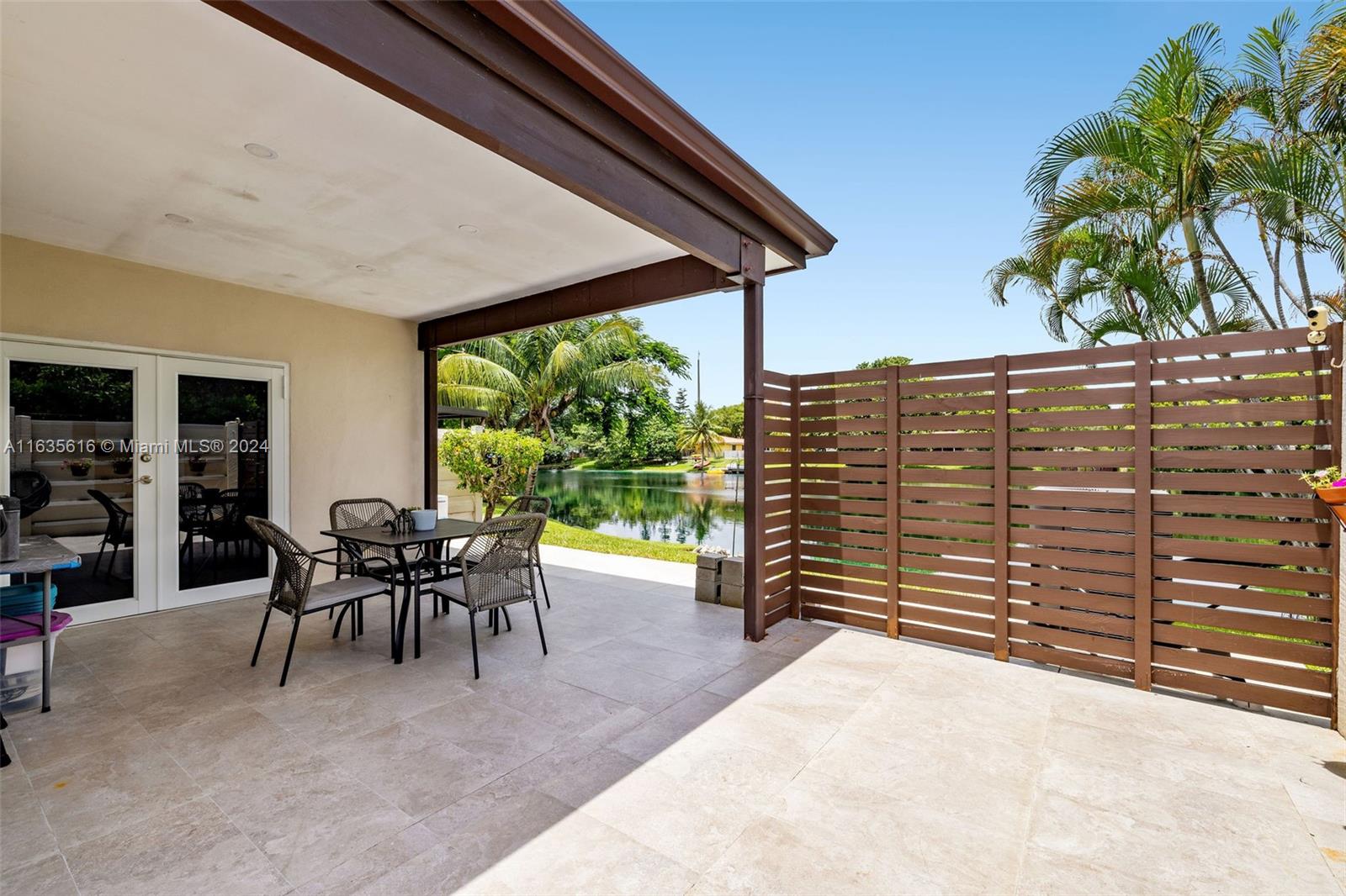 MIAMI LAKES LAKE HILDA TO - Residential