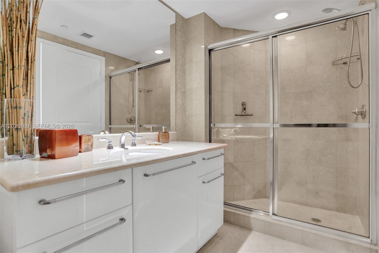 OCEAN PALMS CONDO - Residential Lease