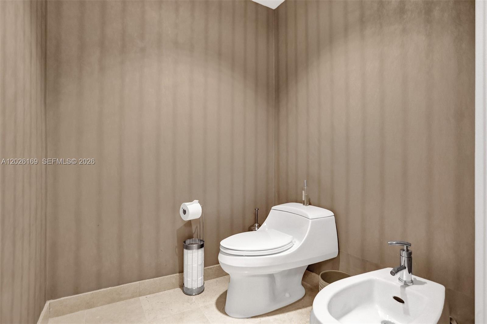 OCEAN PALMS CONDO - Residential Lease