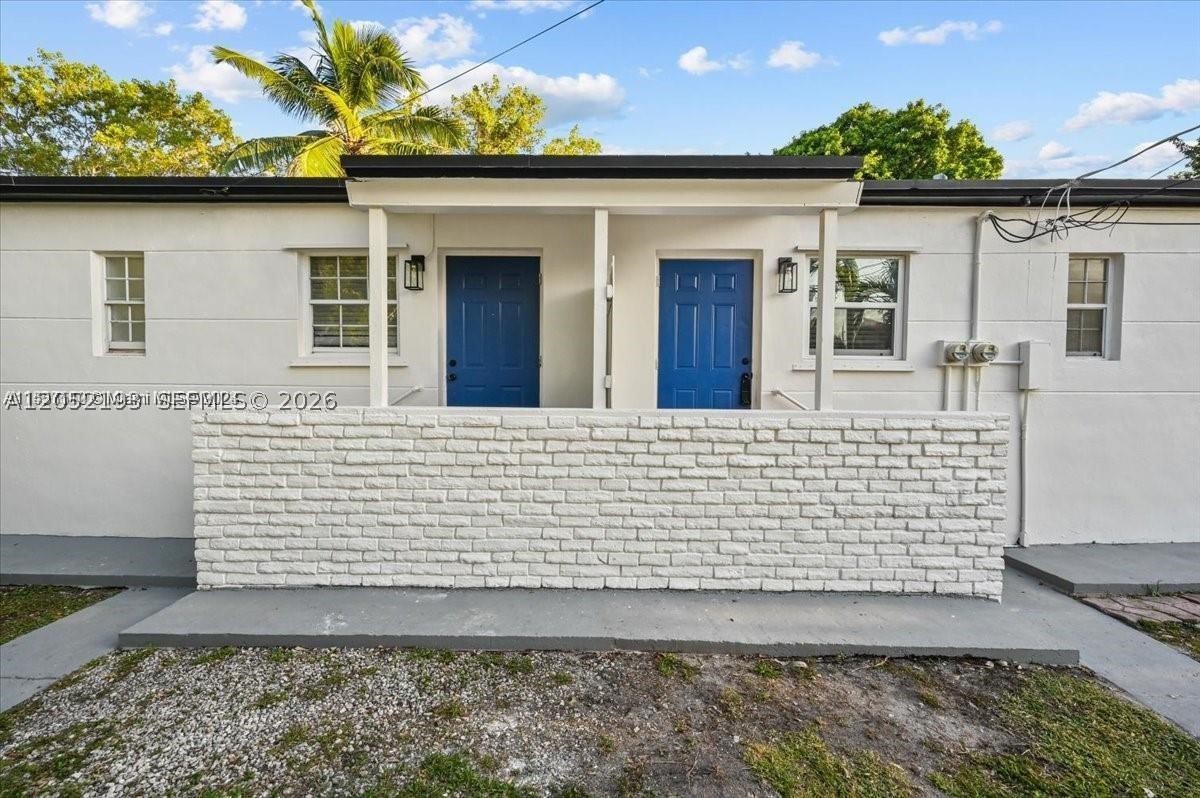 EAST SHENANDOAH - Residential Lease