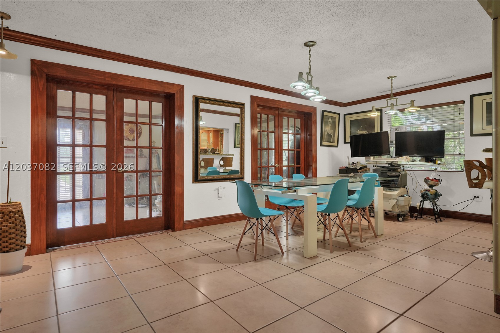 SWEETWATER ESTS SUB - Residential