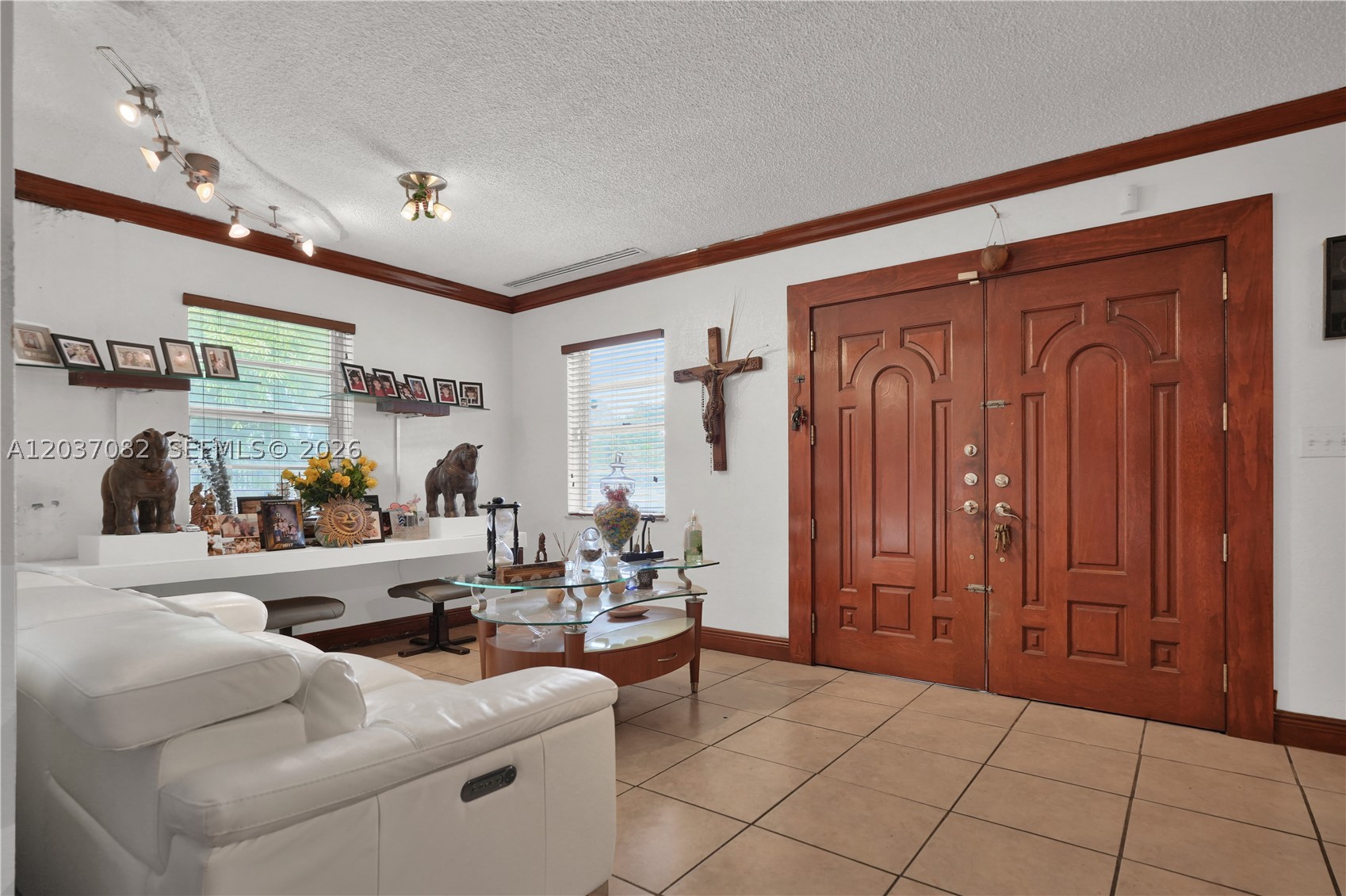 SWEETWATER ESTS SUB - Residential