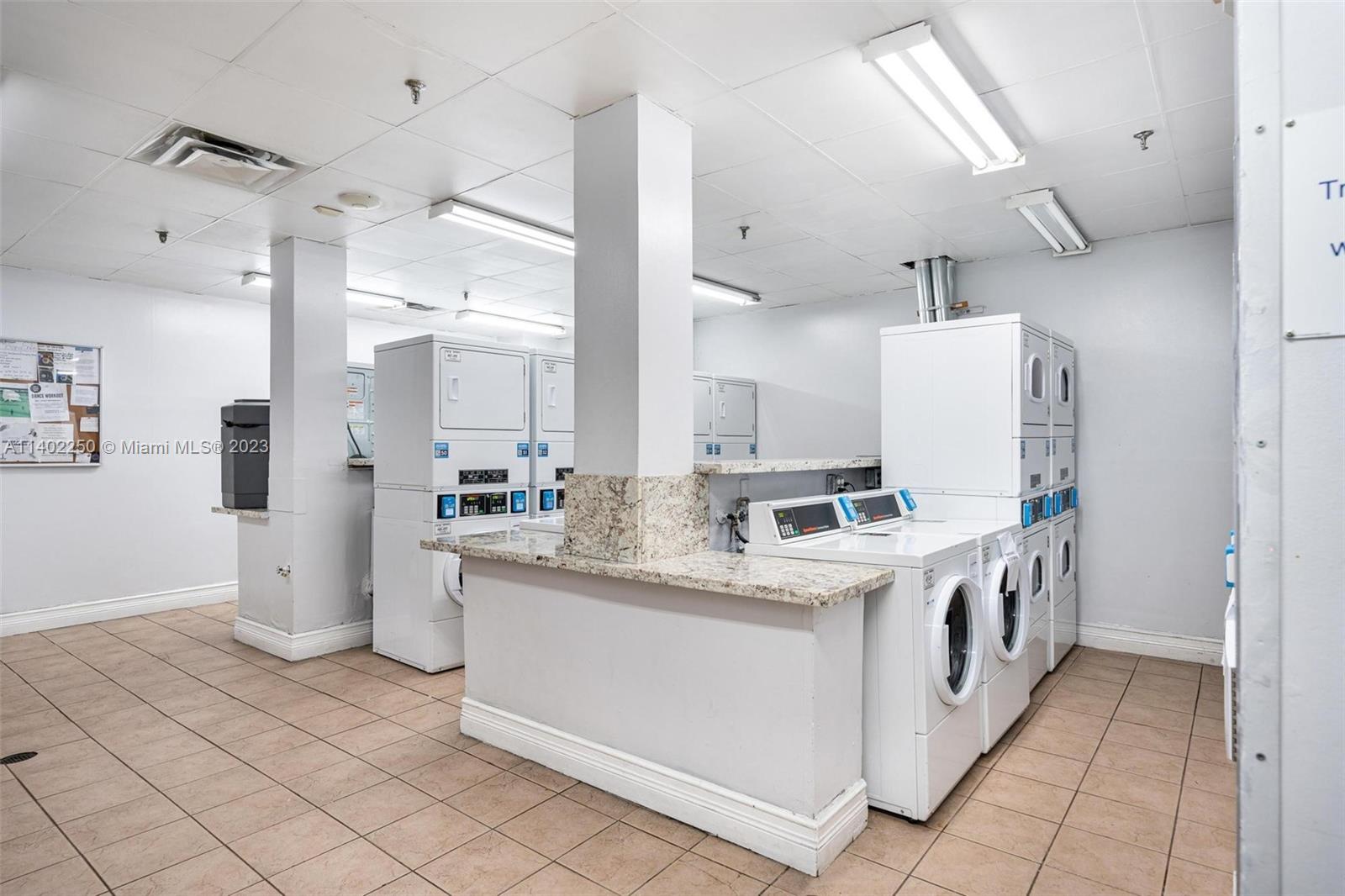 MADISON DOWNTOWN CONDO - Residential