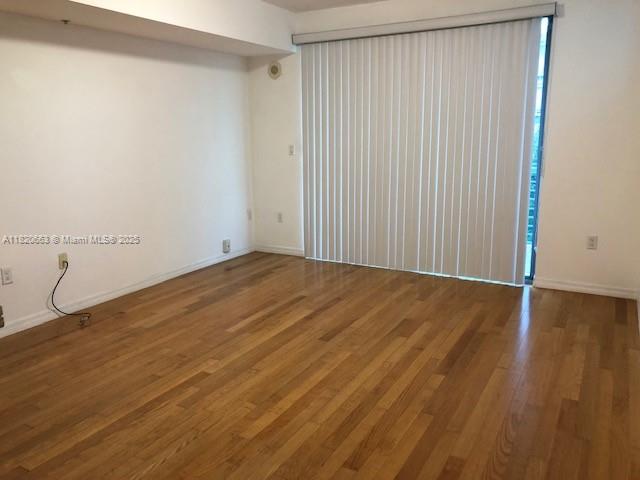 THE COSMOPOLITAN RESIDENC - Residential Lease