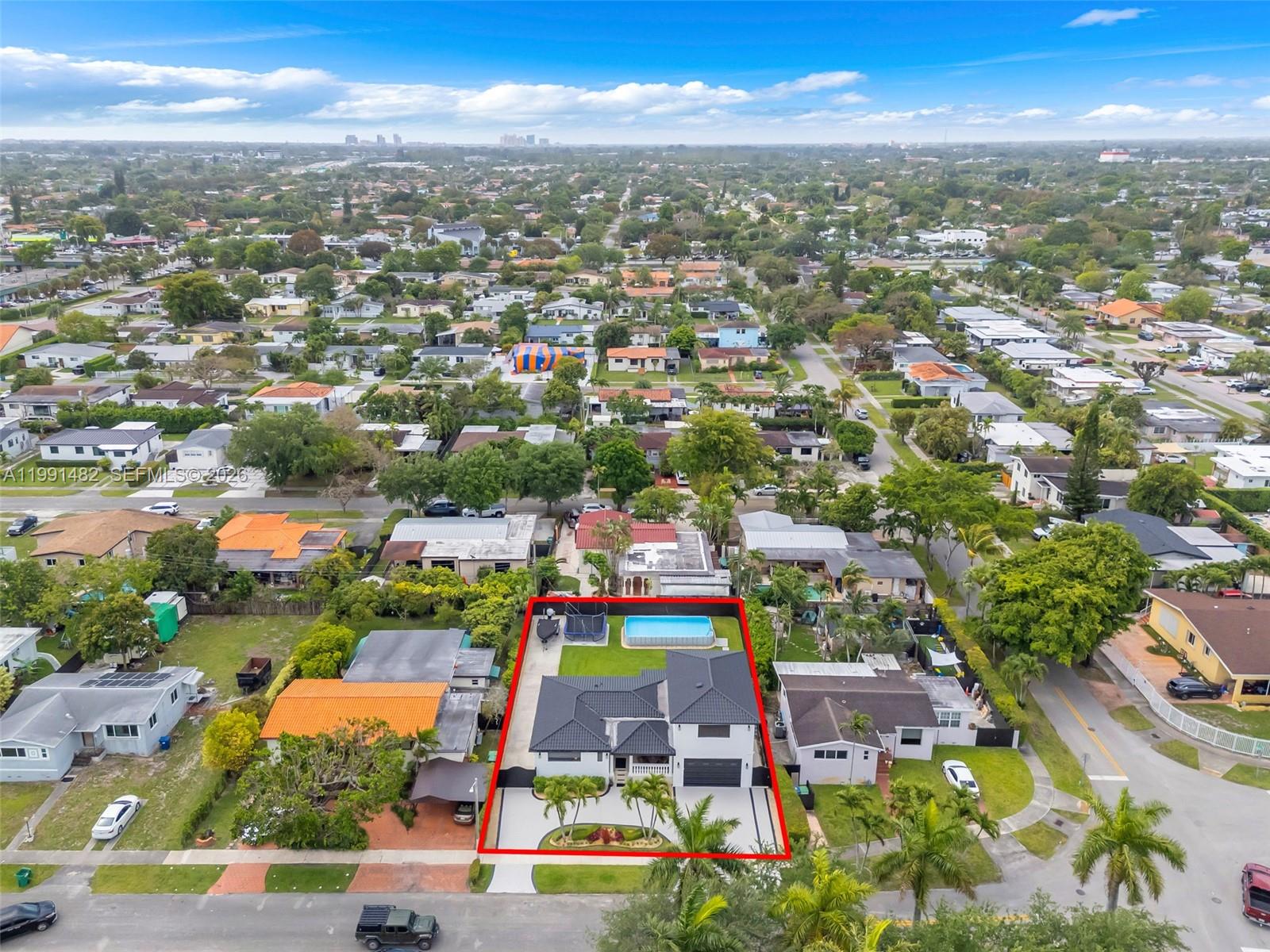 MIRACLE MANOR 3RD ADDN - Residential