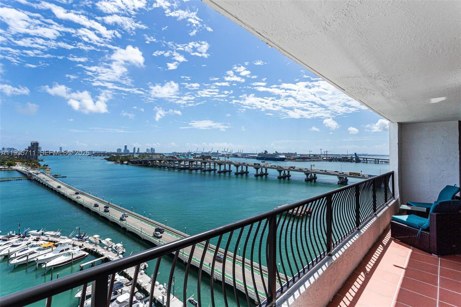 VENETIA CONDO - Residential