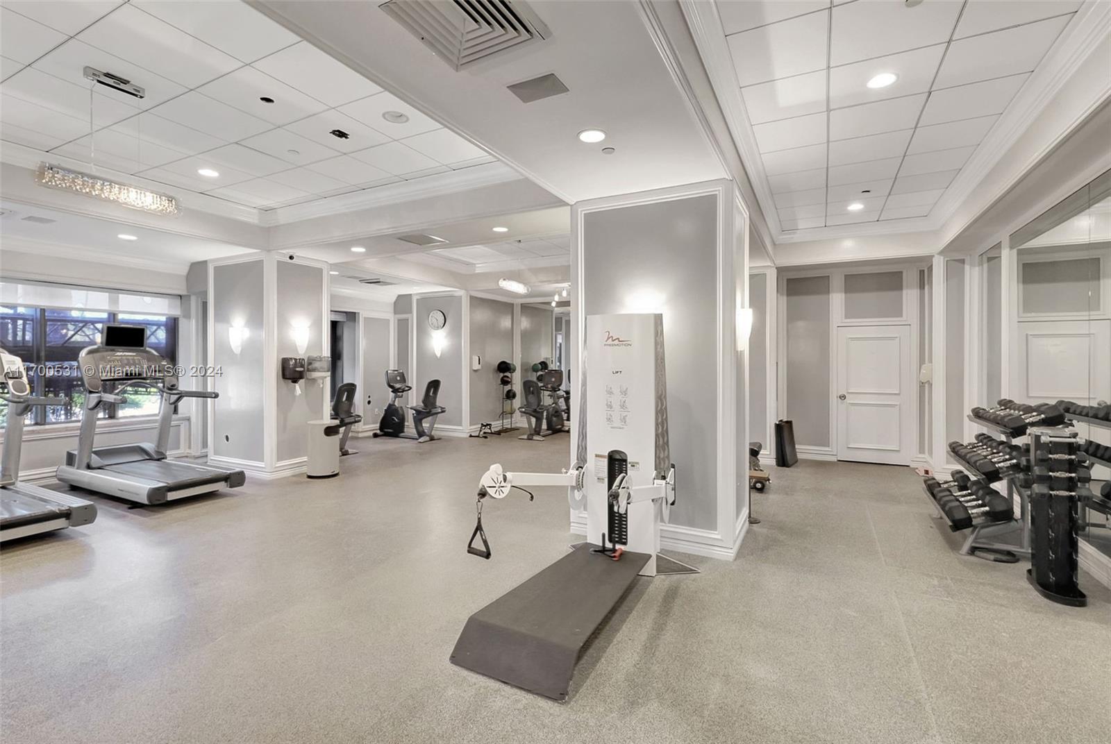 BALMORAL CONDO - Residential