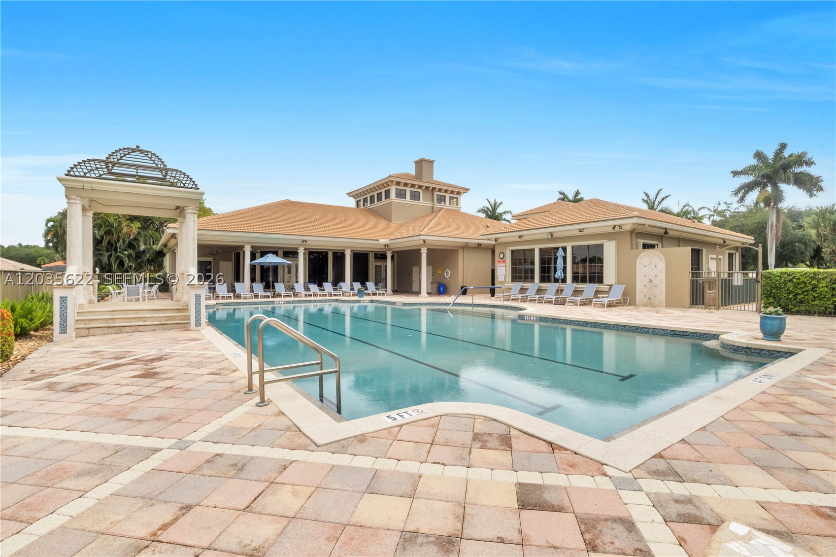 TIVOLI RESERVE - Residential