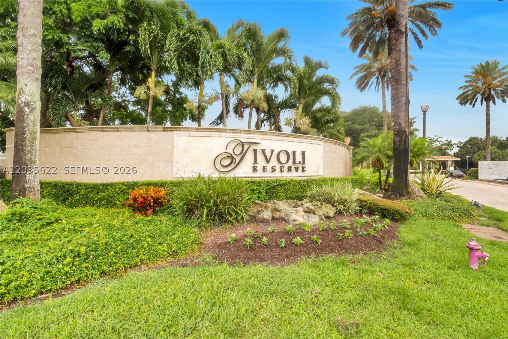 TIVOLI RESERVE - Residential