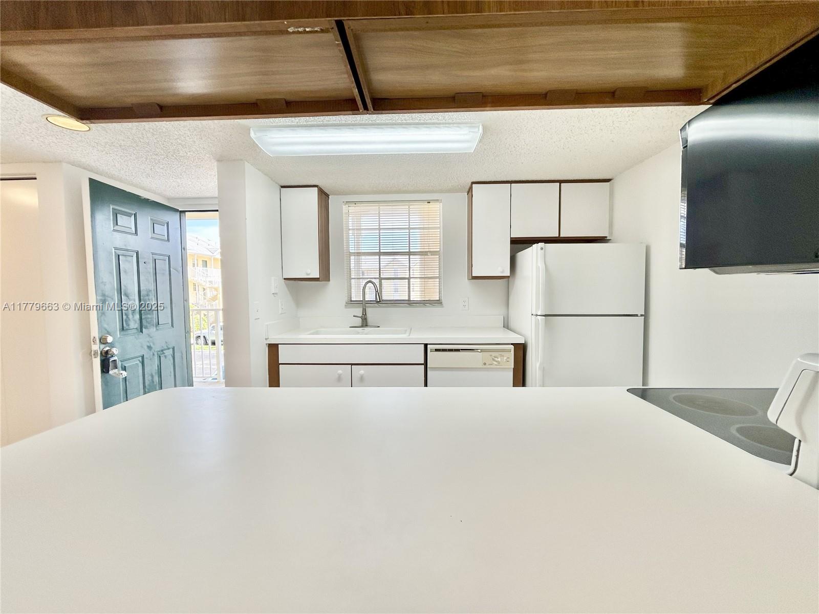 ADDISON POINTE AT BOCA RA - Residential Lease