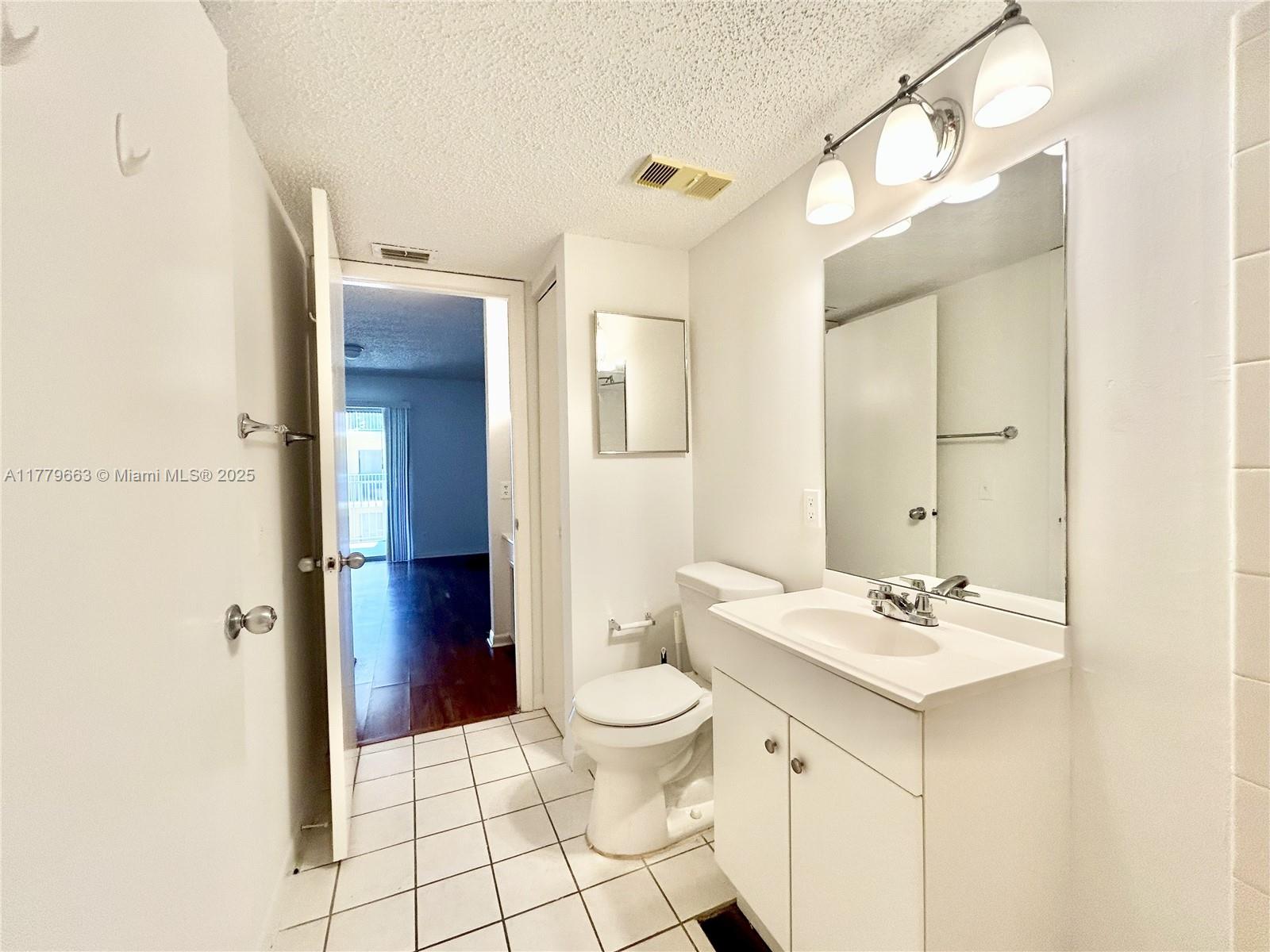 ADDISON POINTE AT BOCA RA - Residential Lease