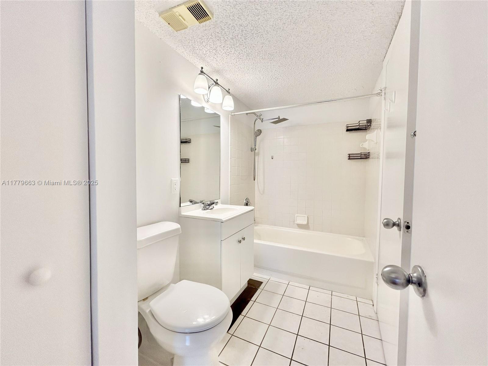 ADDISON POINTE AT BOCA RA - Residential Lease