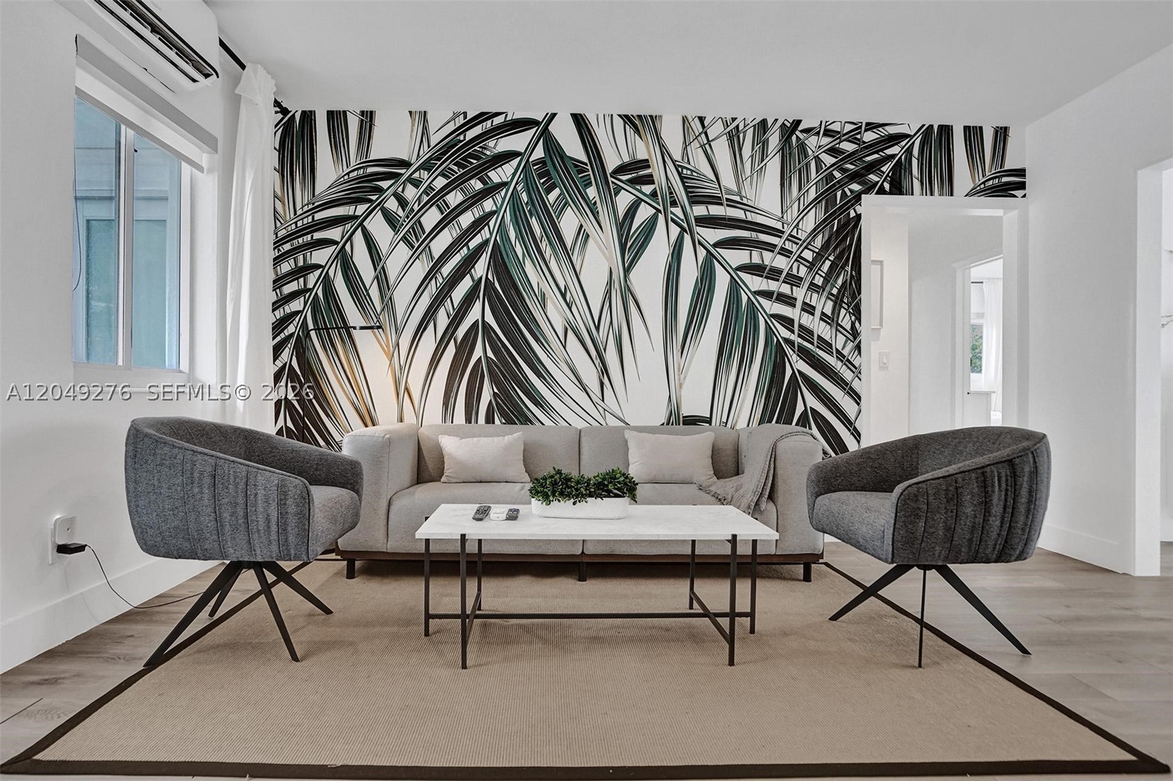 BAY LINCOLN - Residential Lease