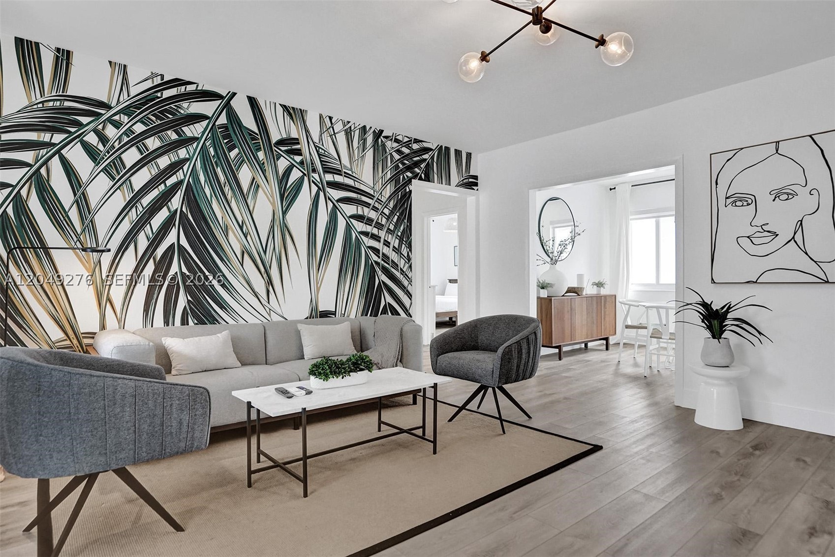 BAY LINCOLN - Residential Lease