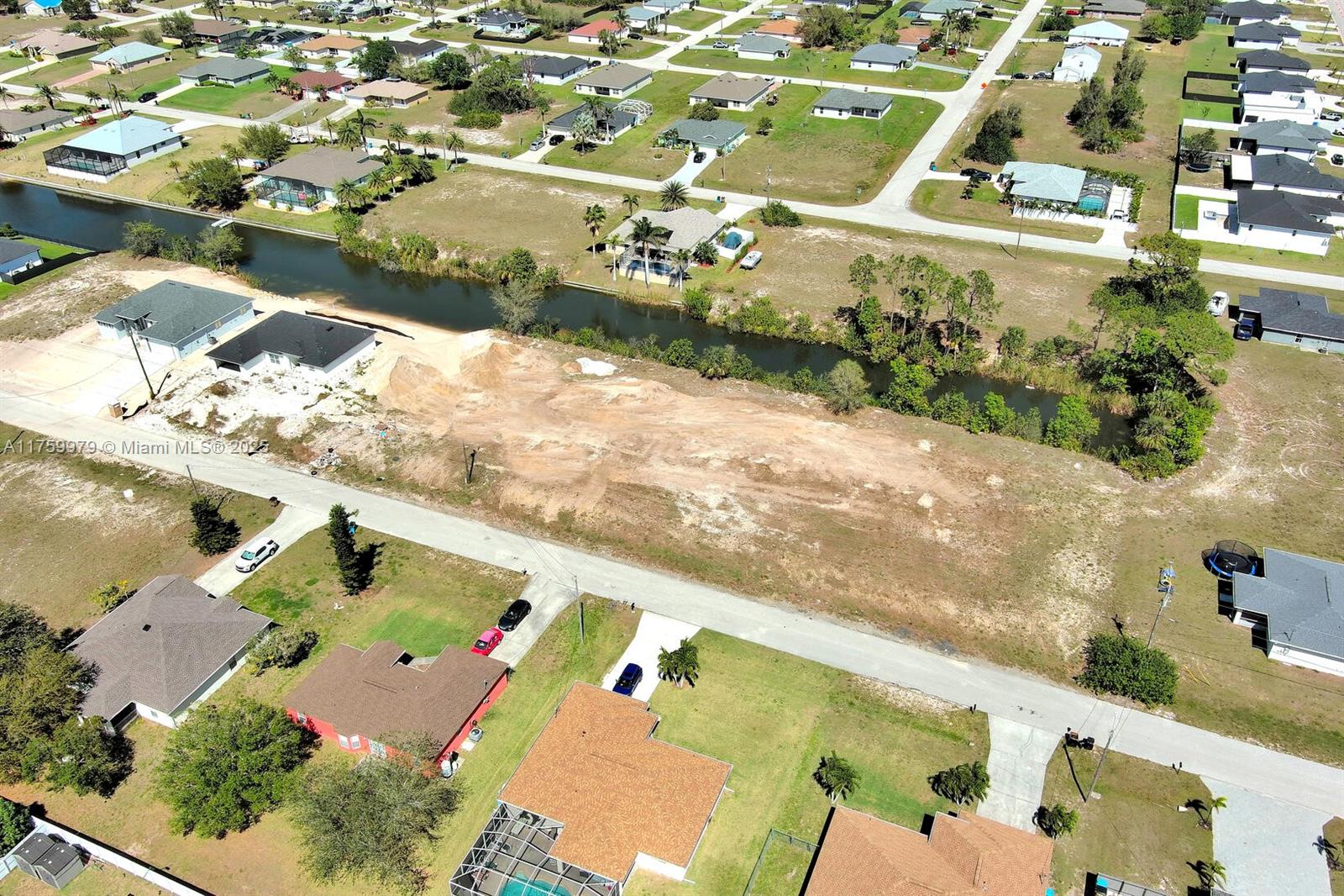 Cape Coral - Land