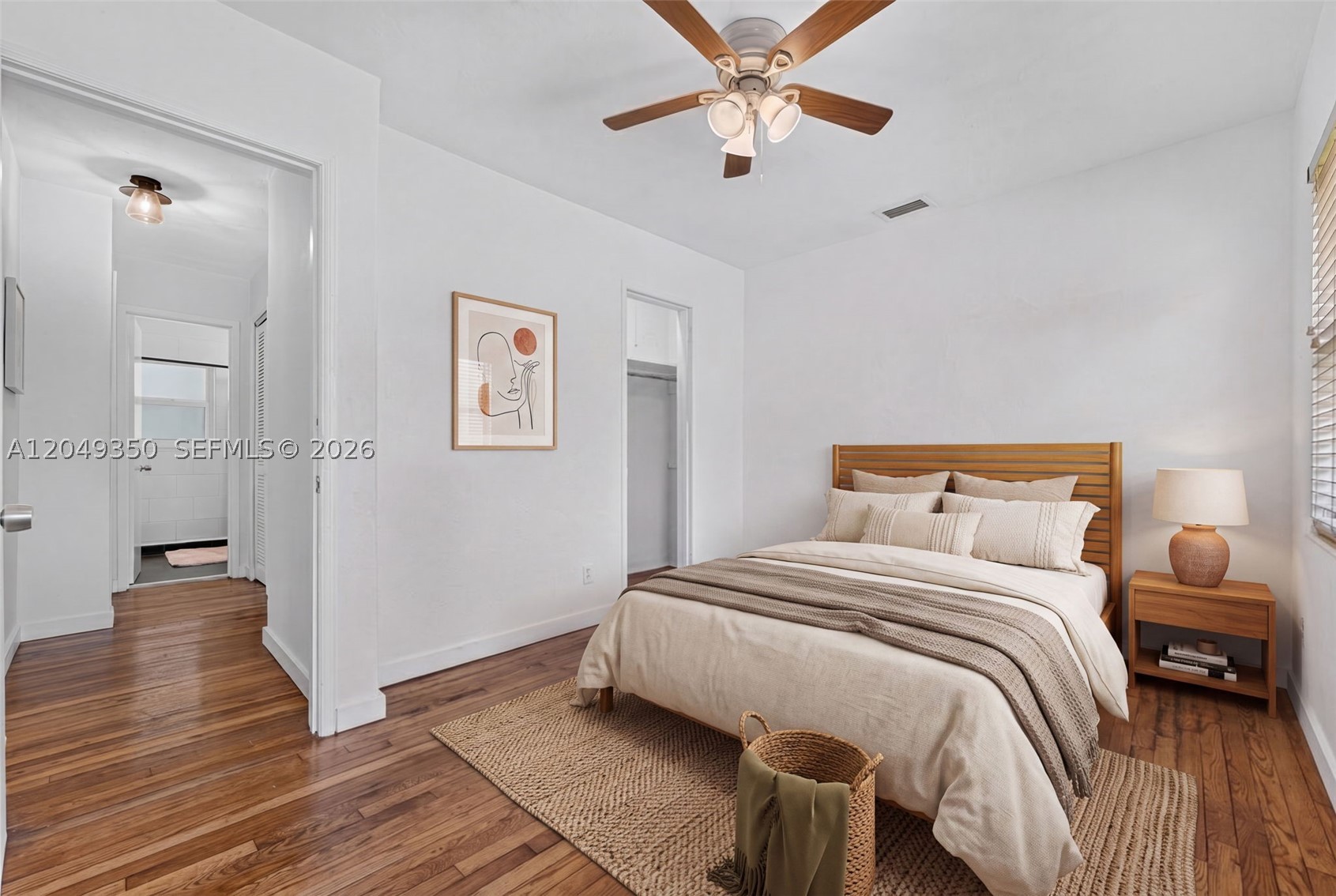 UNIVERSITY MNR - Residential Lease