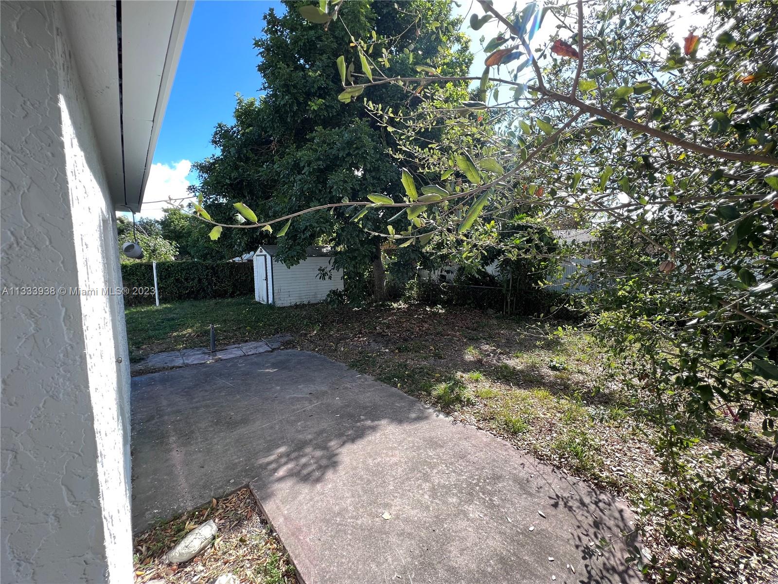 SUNNYSIDE ESTATES - Residential