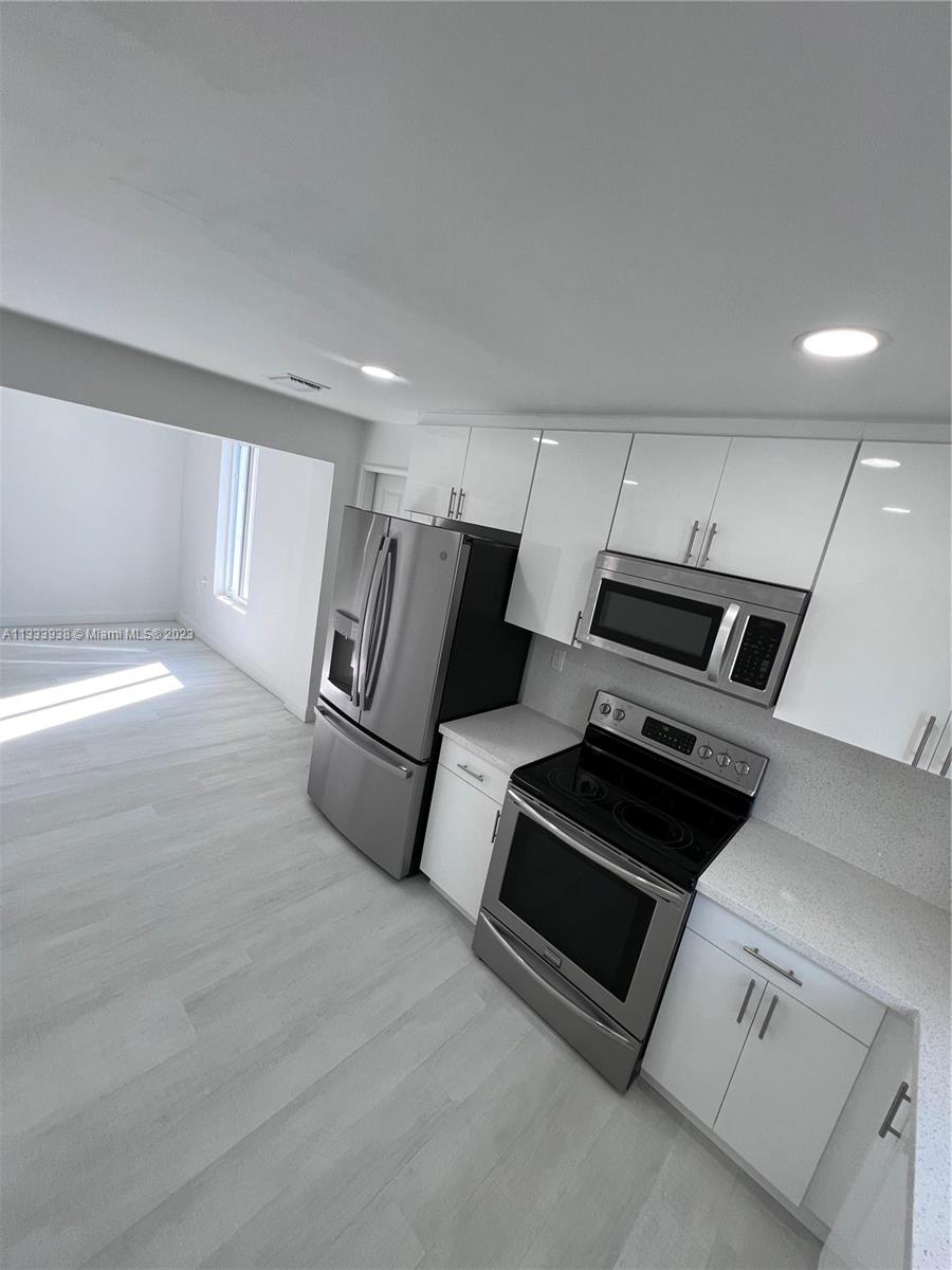 SUNNYSIDE ESTATES - Residential