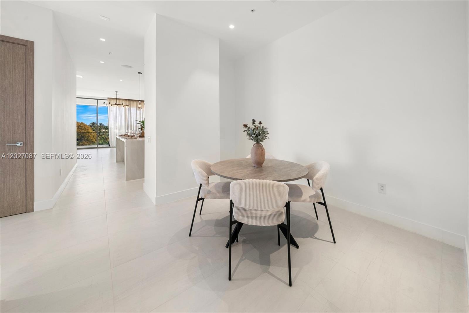 DELRAY TOWN OF - Residential Lease