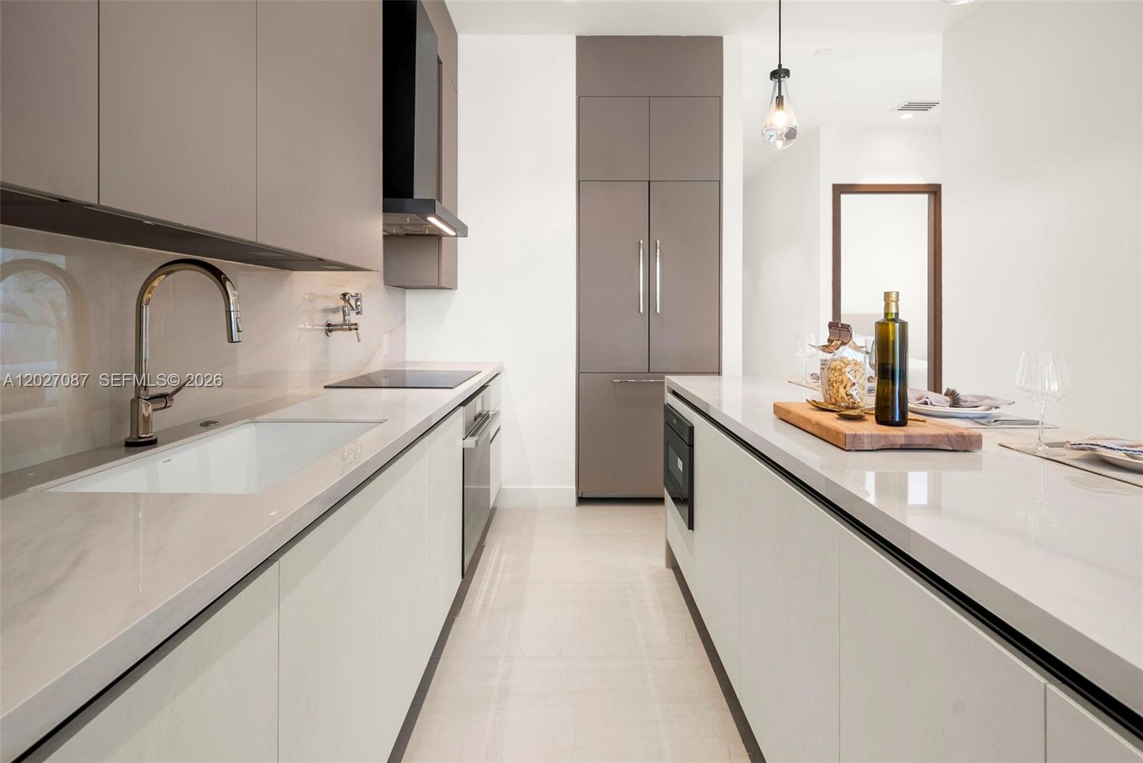 DELRAY TOWN OF - Residential Lease