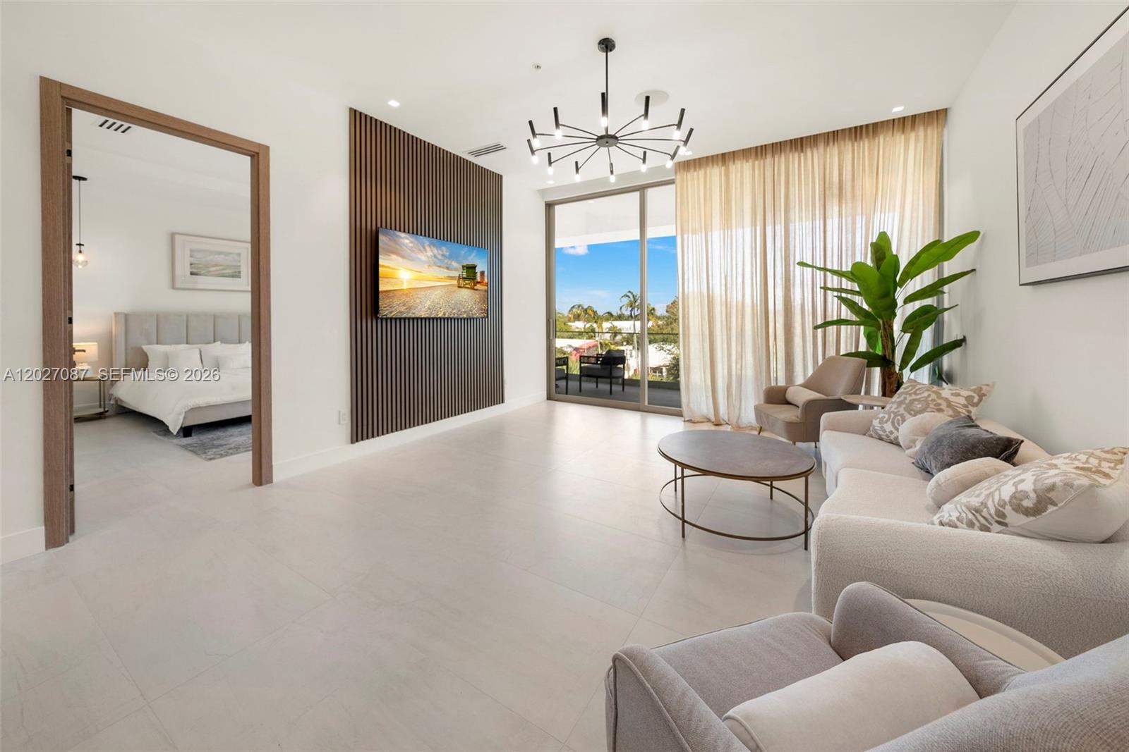 DELRAY TOWN OF - Residential Lease
