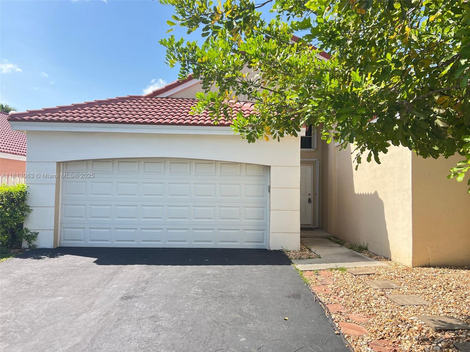 SECTOR 5 - - Residential Lease