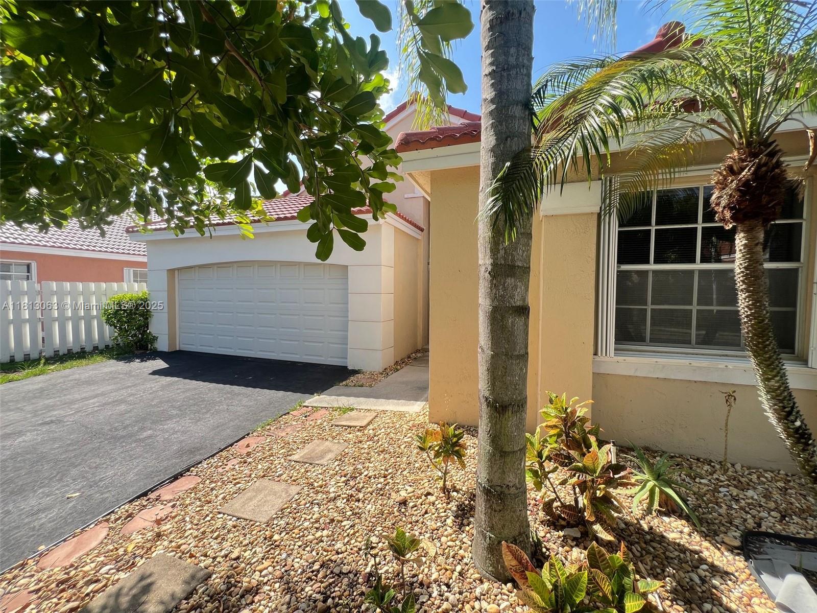 SECTOR 5 - - Residential Lease