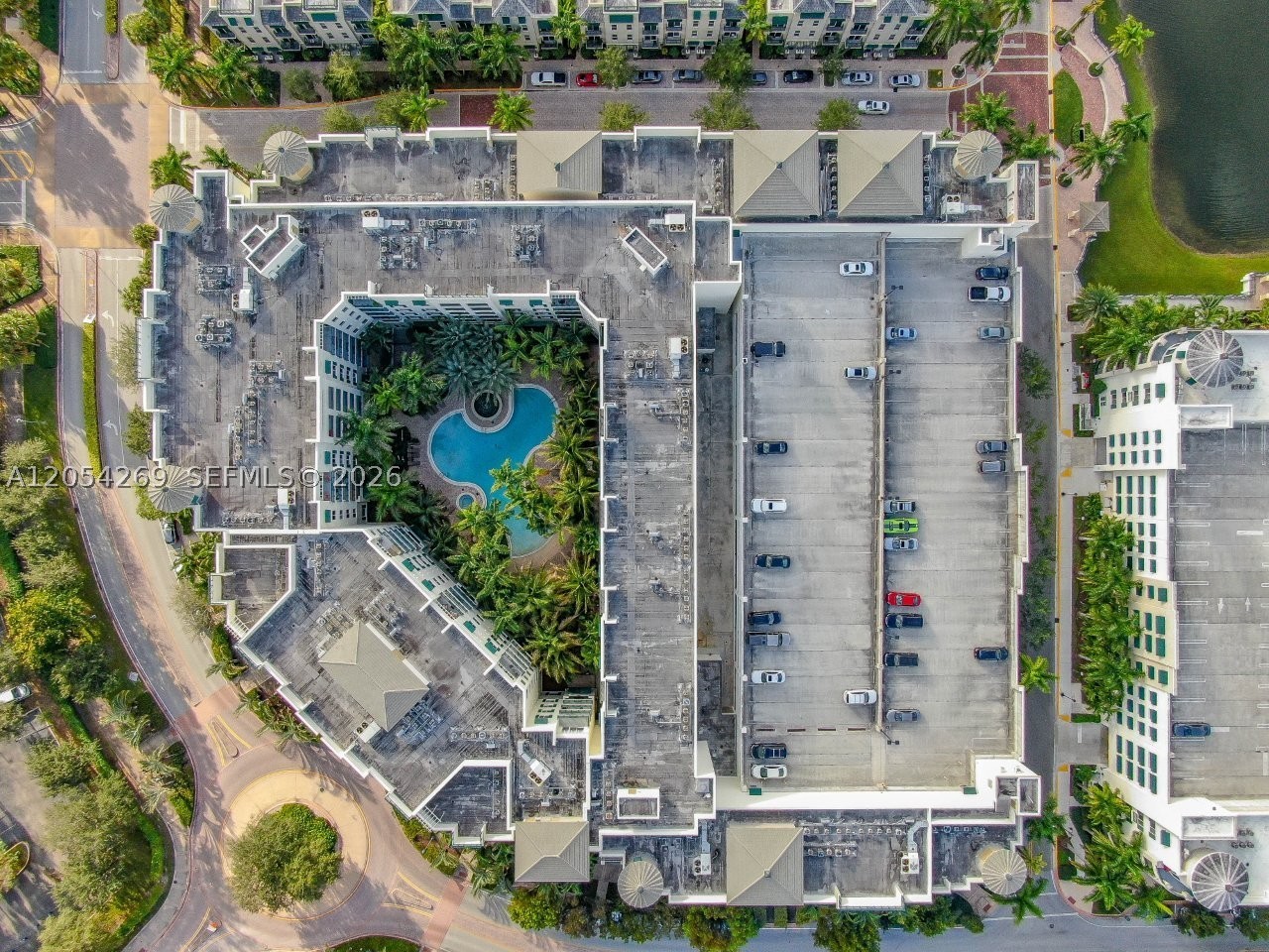 VERANDA CONDO - Residential Lease