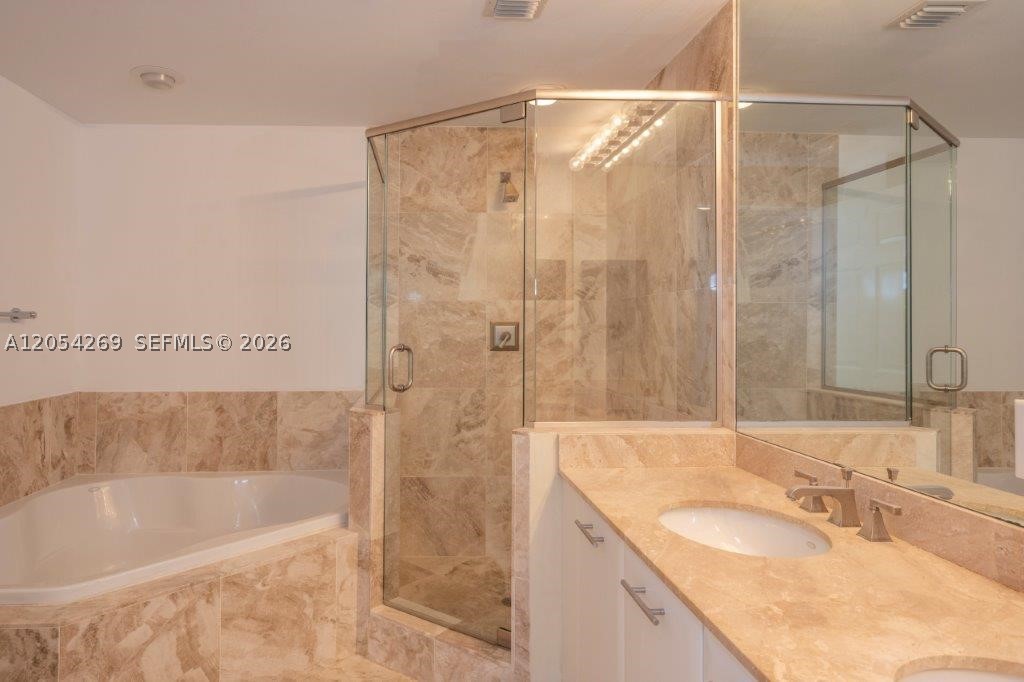 VERANDA CONDO - Residential Lease