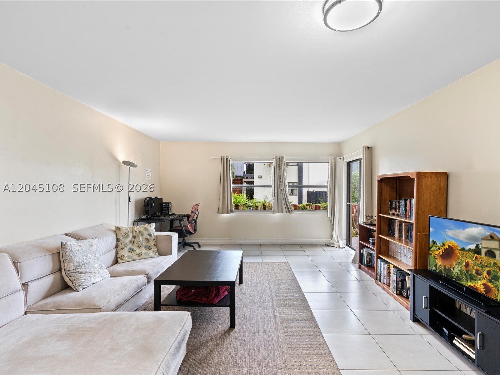 WEST LAKE VILLAGE CONDO - Residential
