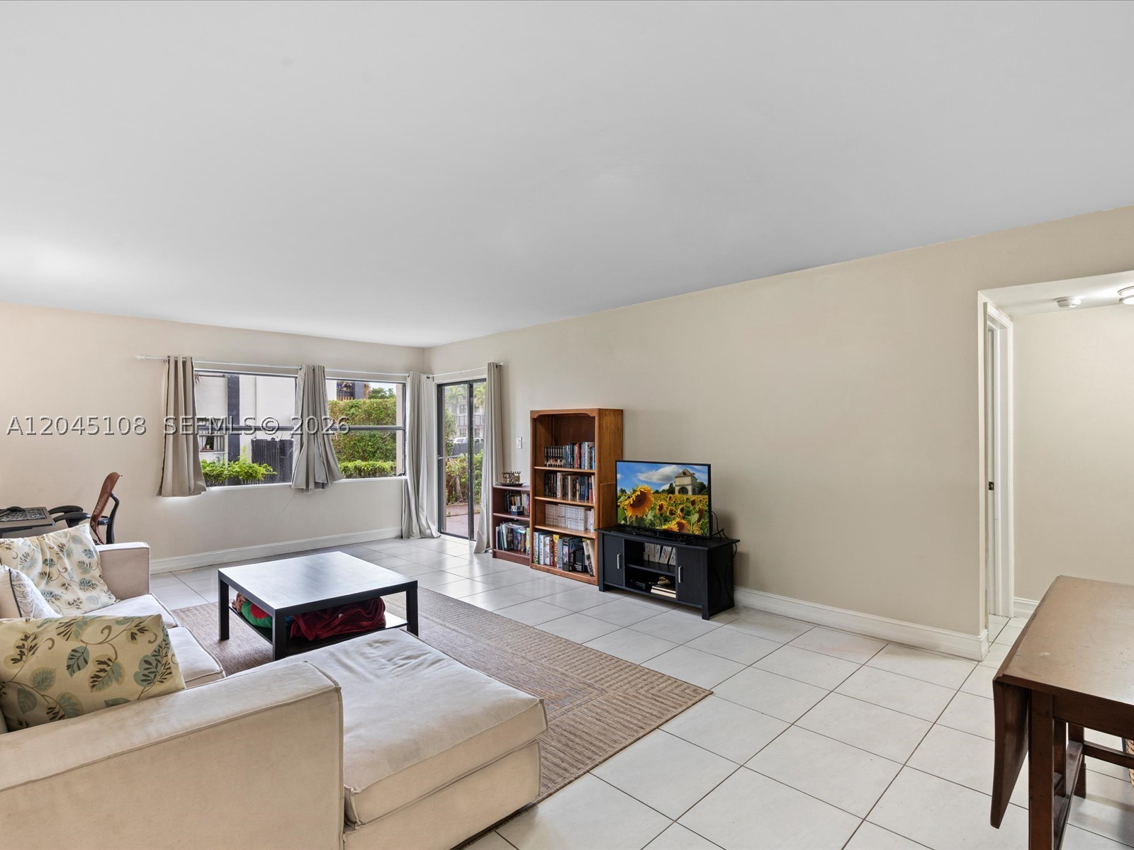 WEST LAKE VILLAGE CONDO - Residential