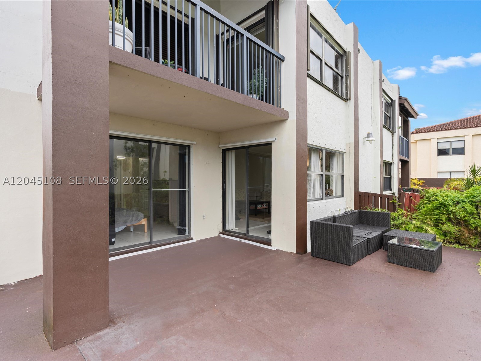 WEST LAKE VILLAGE CONDO - Residential