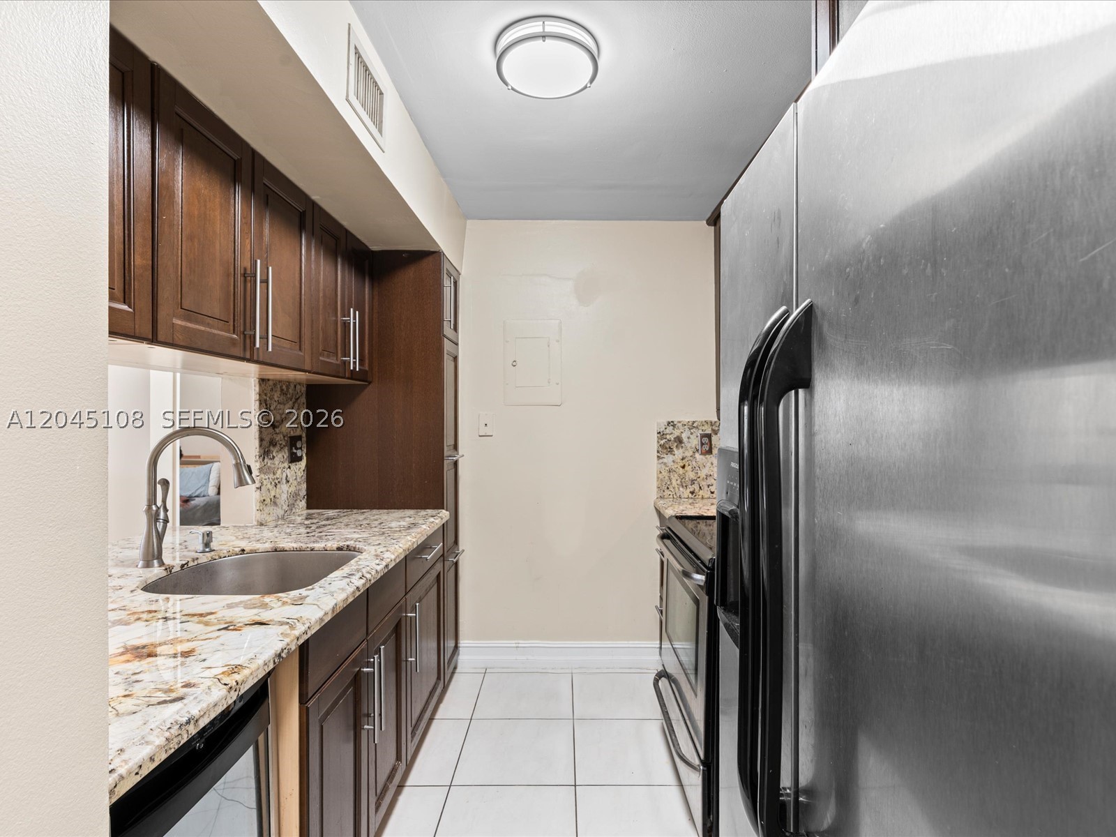 WEST LAKE VILLAGE CONDO - Residential