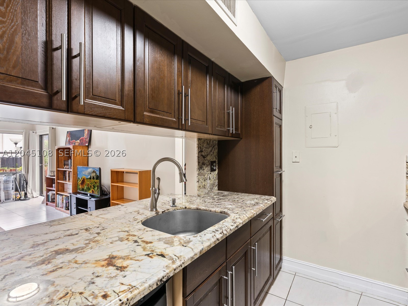 WEST LAKE VILLAGE CONDO - Residential