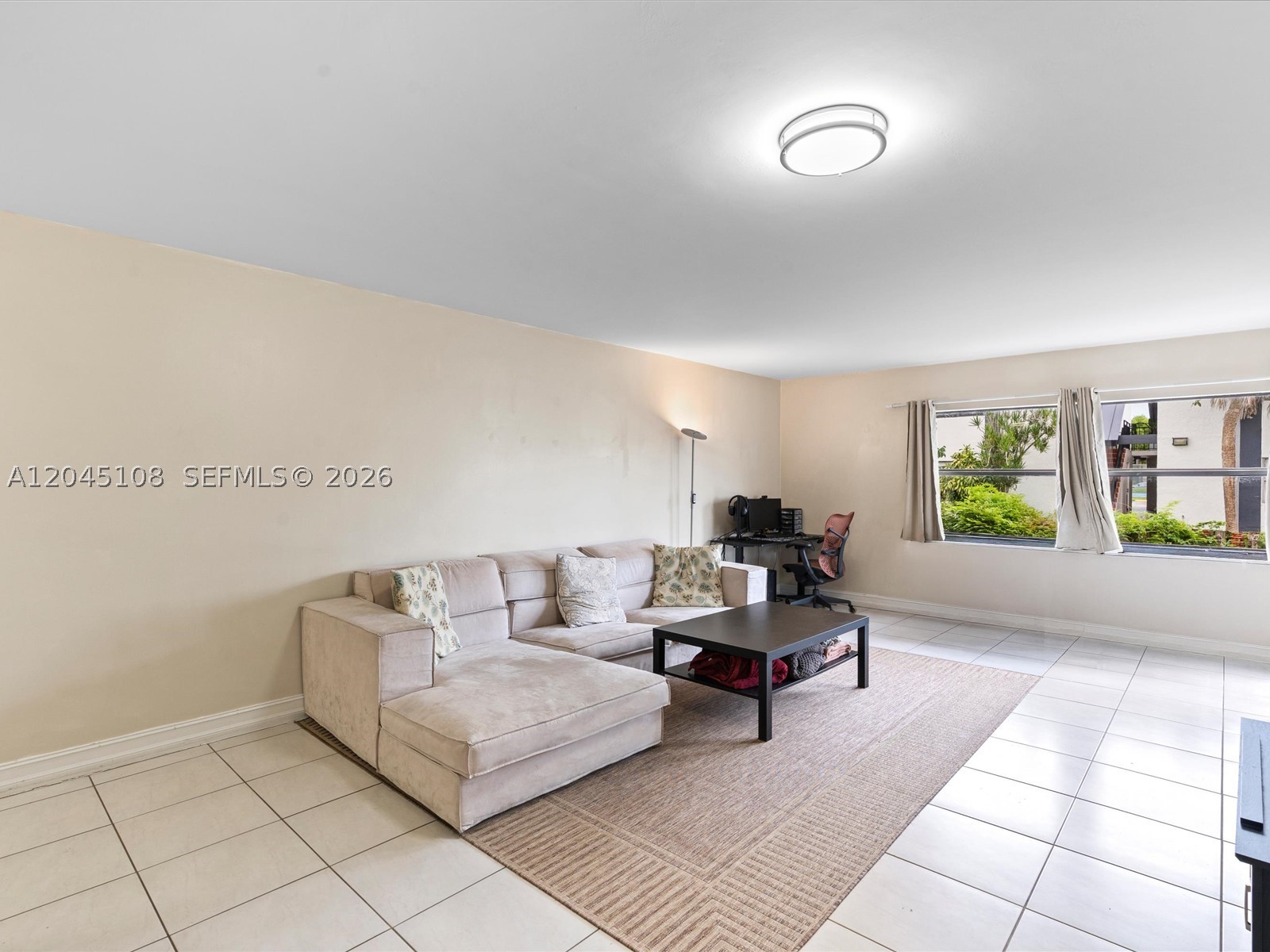 WEST LAKE VILLAGE CONDO - Residential