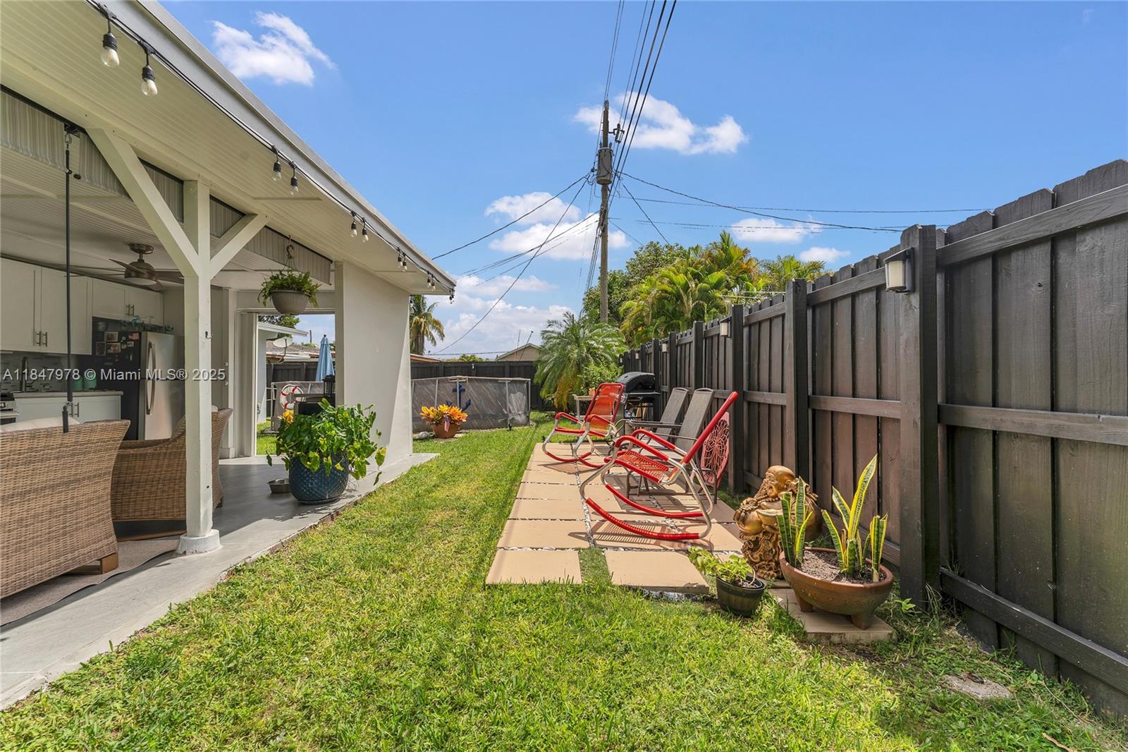 SOUTH CORAL HOMES SEC 2 - Residential Lease