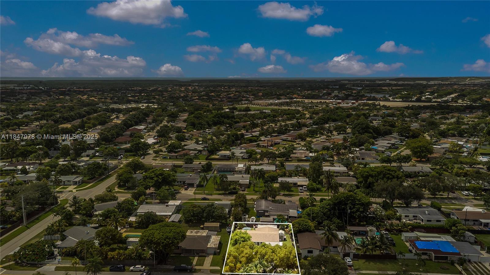 SOUTH CORAL HOMES SEC 2 - Residential Lease