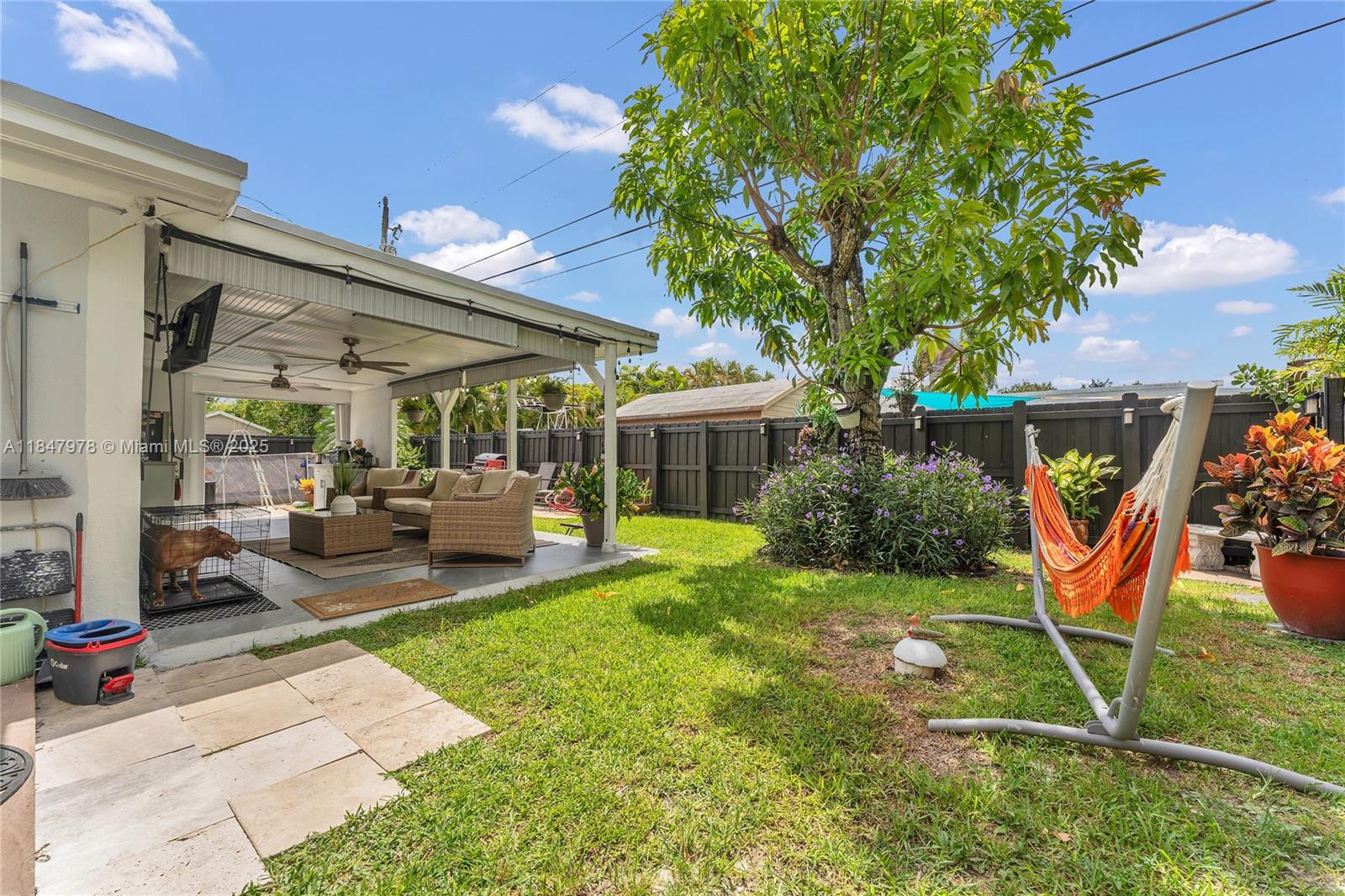SOUTH CORAL HOMES SEC 2 - Residential Lease