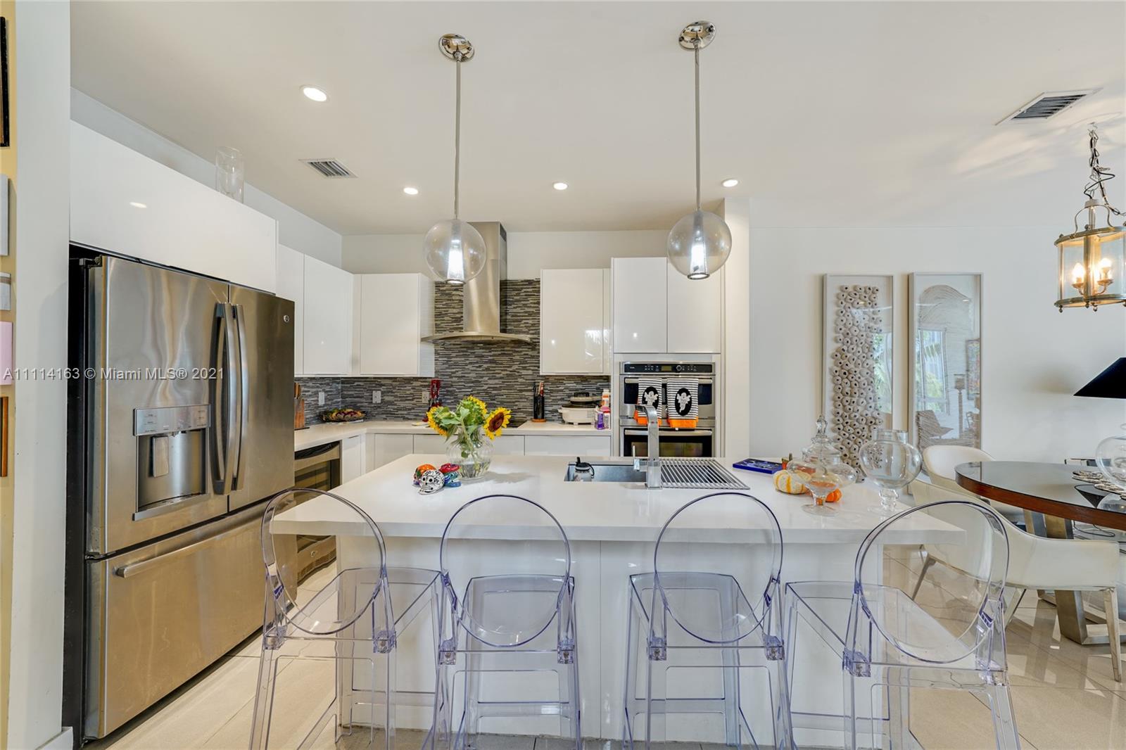 LANDMARK AT DORAL CONDO N - Residential