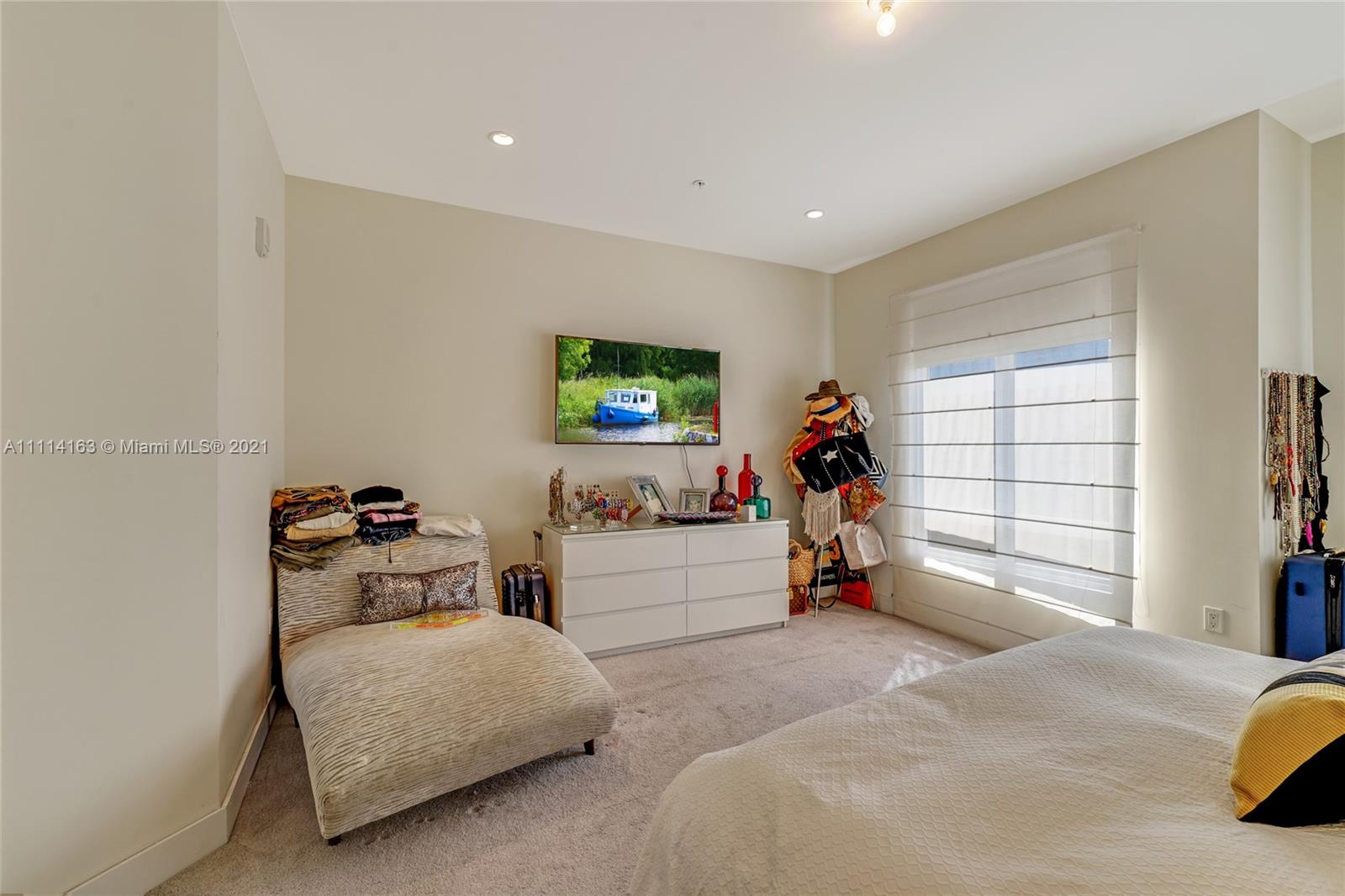 LANDMARK AT DORAL CONDO N - Residential